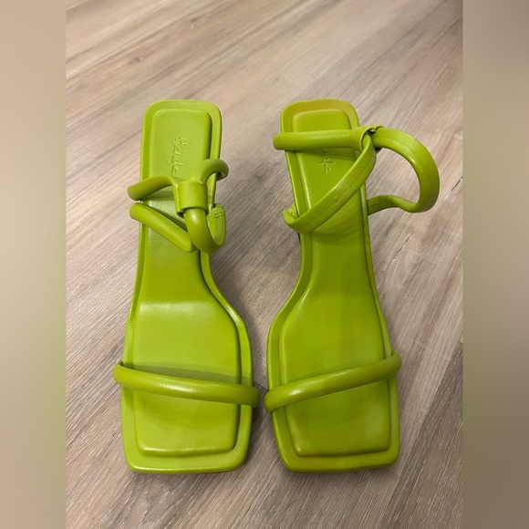 Hanifa Zeta Sandals - Picture 3 of 6